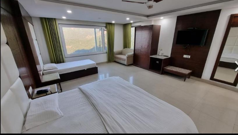 Deep Hotel Mussoorie Exteriér fotografie